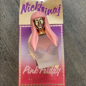 Niki Minaj pink Friday purfume nib